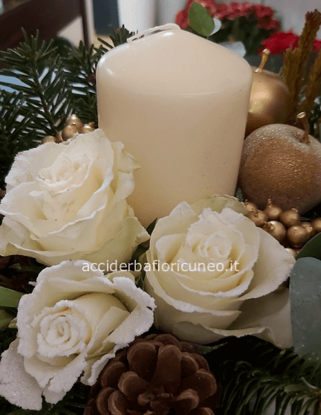 Centrotavola  con fiori bianchi 